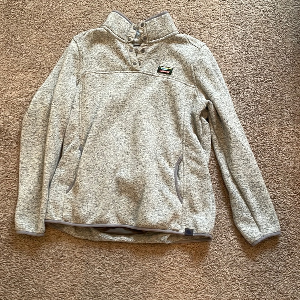 Women's L.L.Bean Sweater Fleece Pullover.